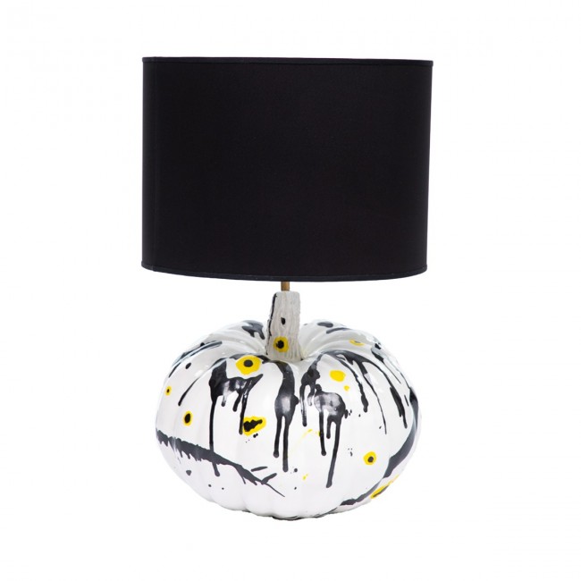 Citrouille blanche avec une peinture artistique et chapeau noir - Zahra Luxury