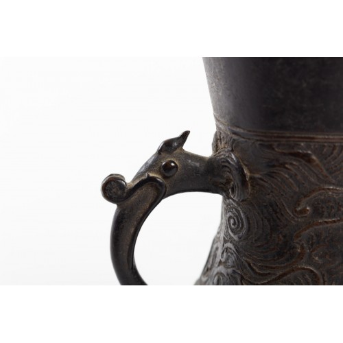 Vase en bronze de Chine - Galerie Camille Barsac - Zahra Luxury