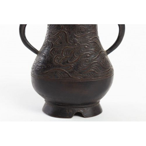 Vase en bronze de Chine - Galerie Camille Barsac - Zahra Luxury